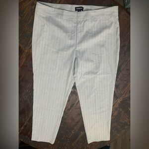 Liz Claiborn Light Gray Pinstriped Dress Capris